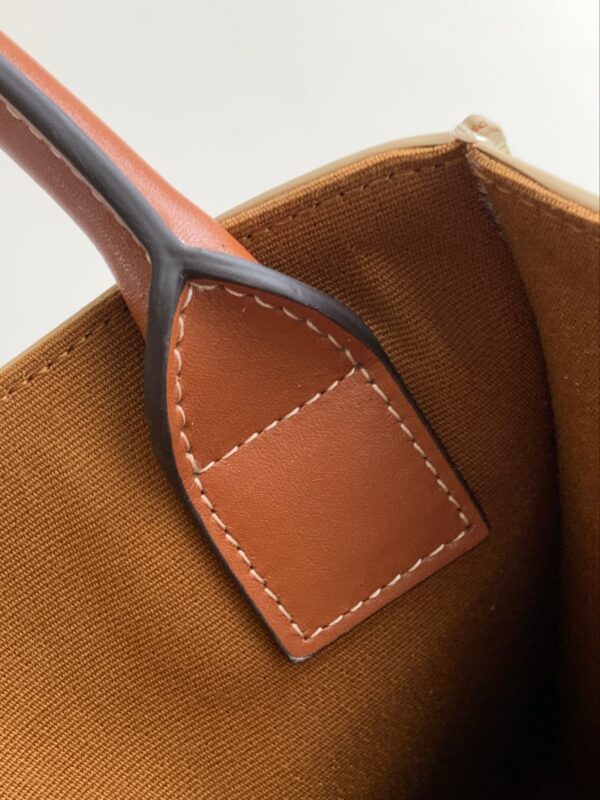 CELINE CABAS TRIOMPHE TOTE
