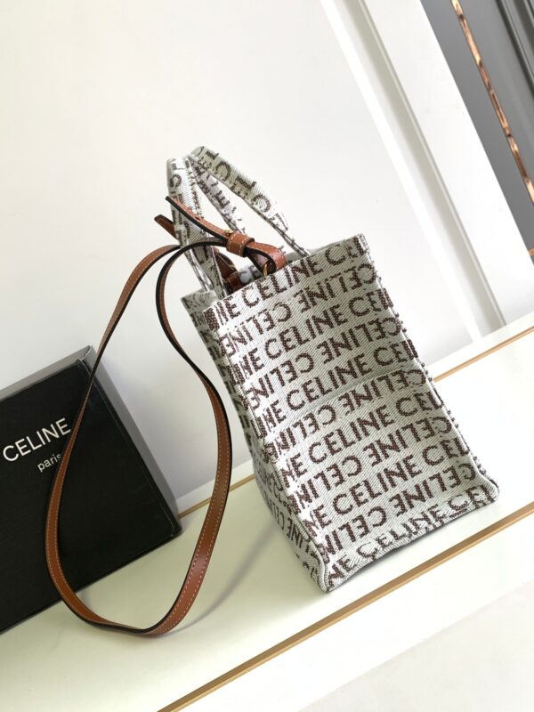 CELINE SMALL CABAS THAIS