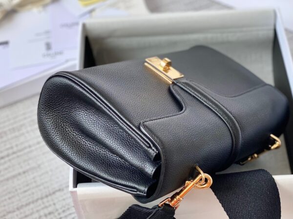 CELINE TEEN SOFT 16 BAG