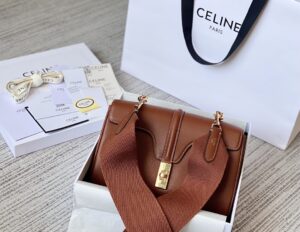 CELINE TEEN SOFT 16 BAG