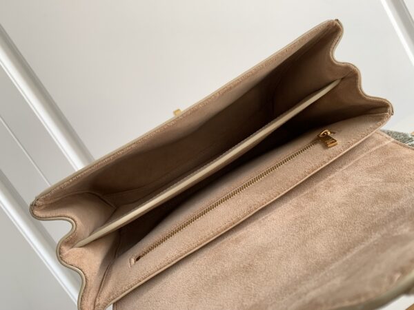 CELINE TEEN SOFT 16 BAG