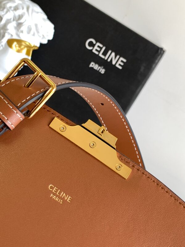CELINE CLASSIQUE TRIOMPHE BAG