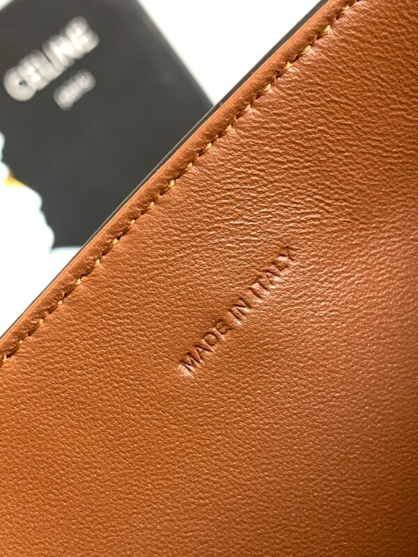 CELINE CLASSIQUE TRIOMPHE BAG