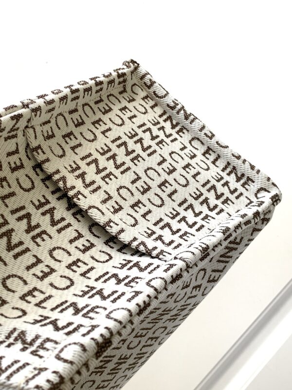 CELINE LARGE CABAS THAIS