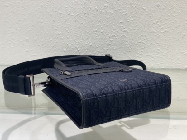 Dior Safari North-South