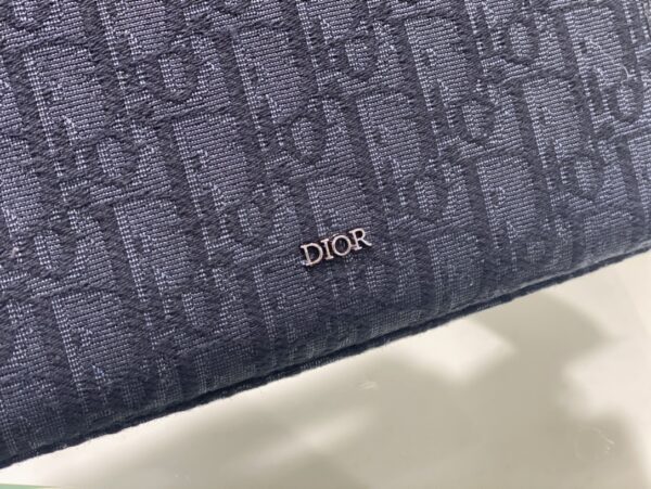Dior Safari North-South