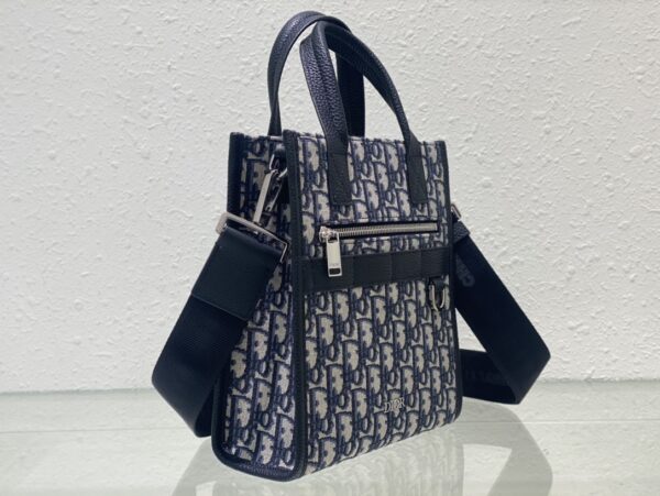Dior Safari North-South