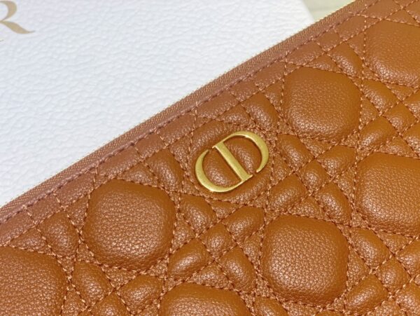 LARGE DIOR CARO DAILY POUCH