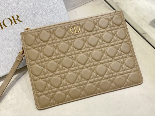 LARGE DIOR CARO DAILY POUCH