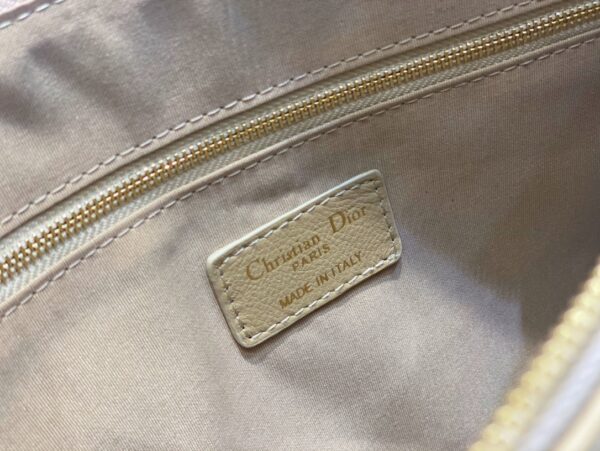 LARGE DIOR CARO DAILY POUCH