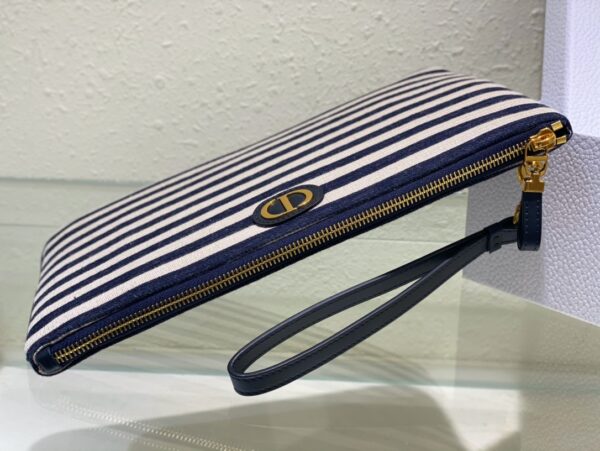 Dior Caro Daily