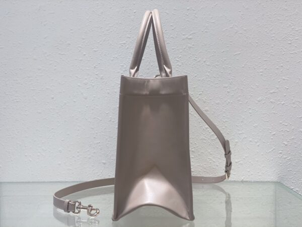 Medium DIOR BOOK TOTE