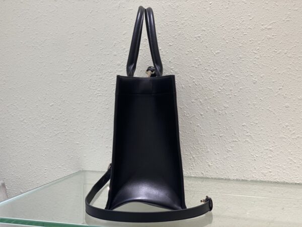 Medium DIOR BOOK TOTE