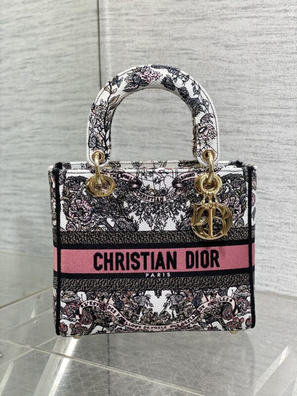 Dior Medium Lady D-Lite bag