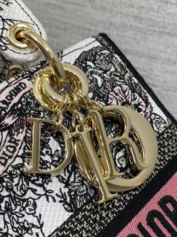 Dior Medium Lady D-Lite bag