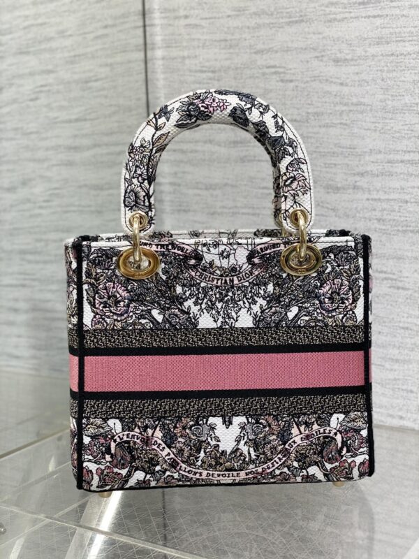 Dior Medium Lady D-Lite bag