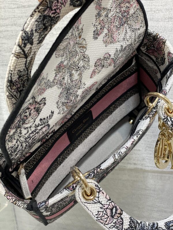 Dior Medium Lady D-Lite bag