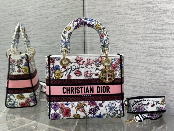 Dior Medium Lady D-Lite bag