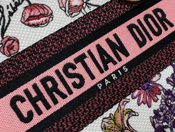 Dior Medium Lady D-Lite bag