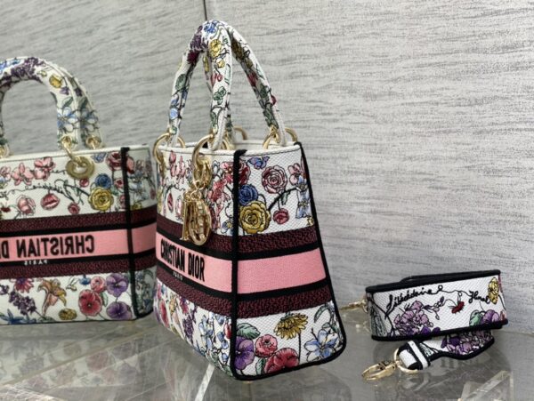 Dior Medium Lady D-Lite bag