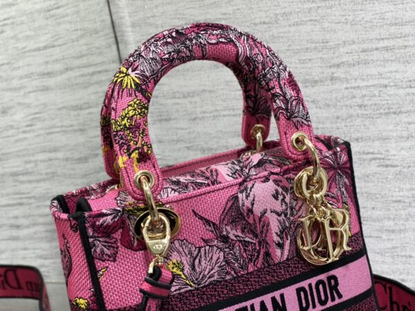 Dior Medium Lady D-Lite bag