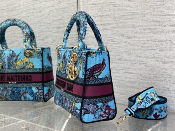 Dior Medium Lady D-Lite bag