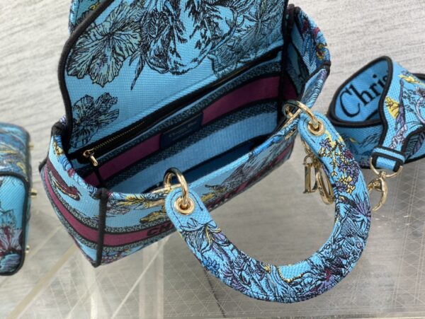 Dior Medium Lady D-Lite bag