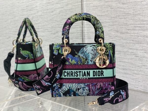 Dior Medium Lady D-Lite bag