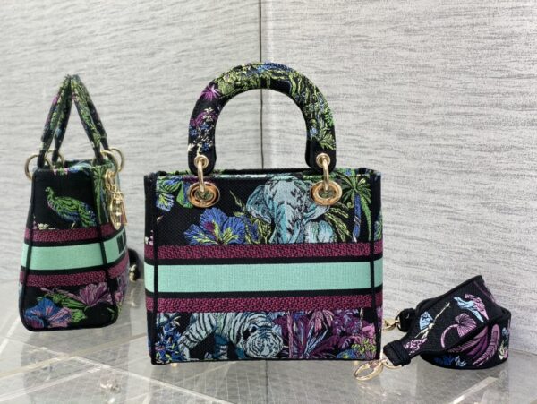 Dior Medium Lady D-Lite bag