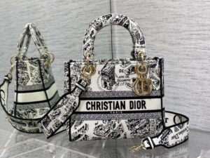 Dior Medium Lady D-Lite bag