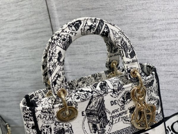 Dior Medium Lady D-Lite bag