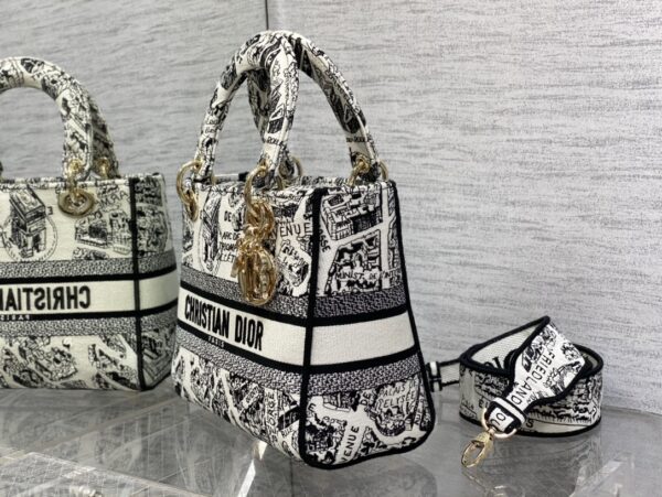 Dior Medium Lady D-Lite bag
