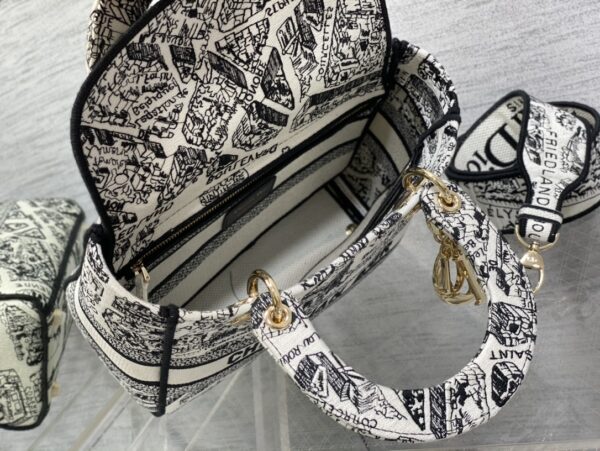 Dior Medium Lady D-Lite bag