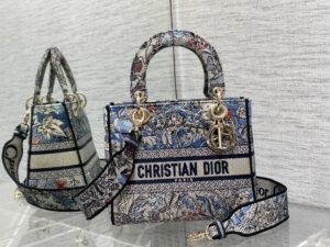 Dior Medium Lady D-Lite bag