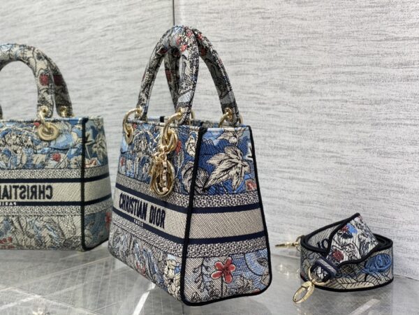 Dior Medium Lady D-Lite bag