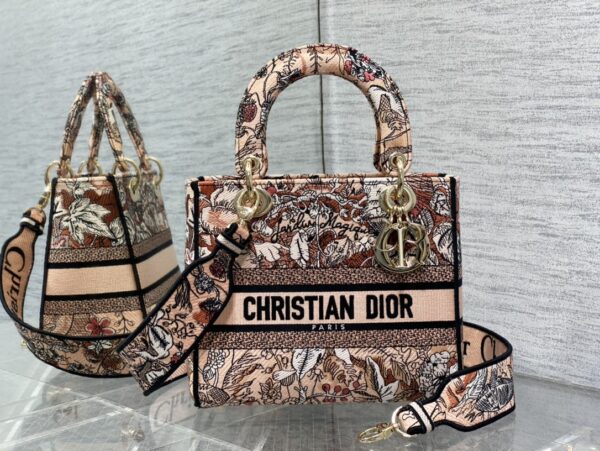 Dior Medium Lady D-Lite bag