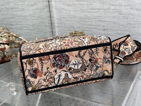 Dior Medium Lady D-Lite bag