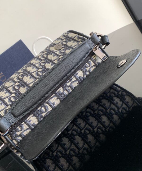 DIOR ROLLER BAG WITH STRAP
