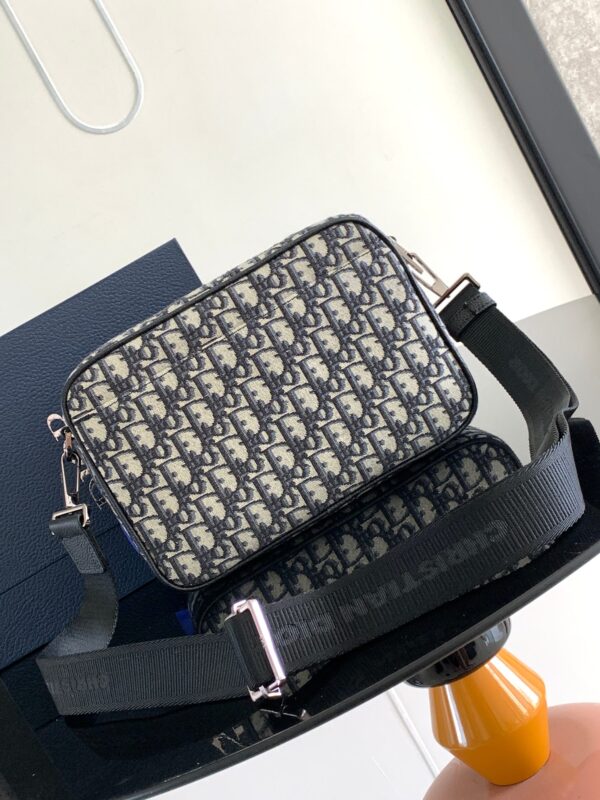 DIOR SAFARI BAG WITH STRAP MEDIUM