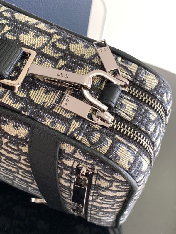 DIOR SAFARI BAG WITH STRAP MEDIUM