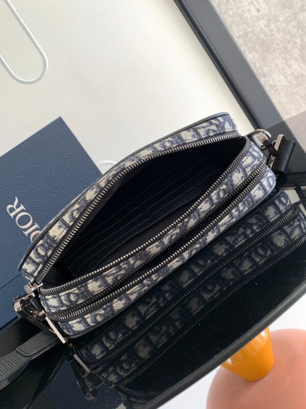 DIOR SAFARI BAG WITH STRAP MEDIUM