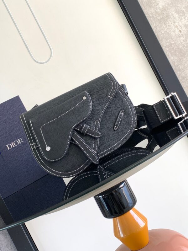 Dior Saddle Messenger Bag