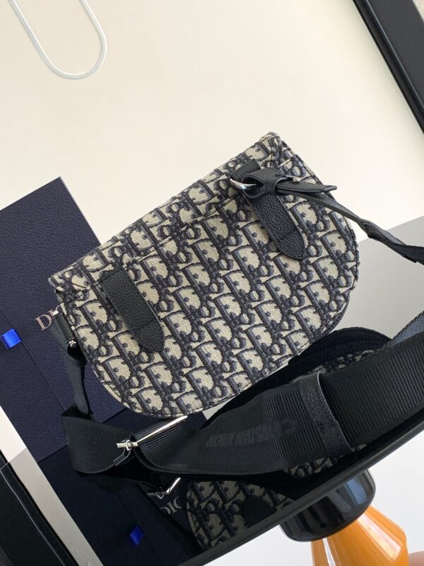 Dior Saddle Messenger Bag
