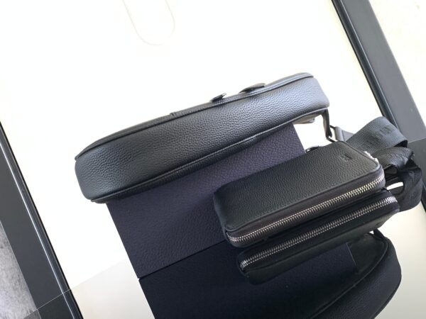 Dior Saddle Leather Bag