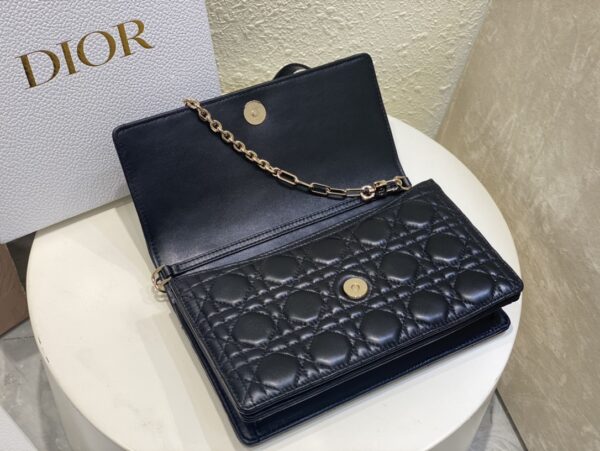 MISS DIOR TOP HANDLE BAG