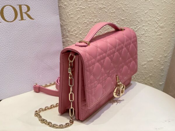MISS DIOR TOP HANDLE BAG