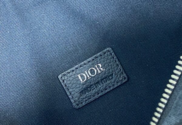 Dior TOILETRY BAG