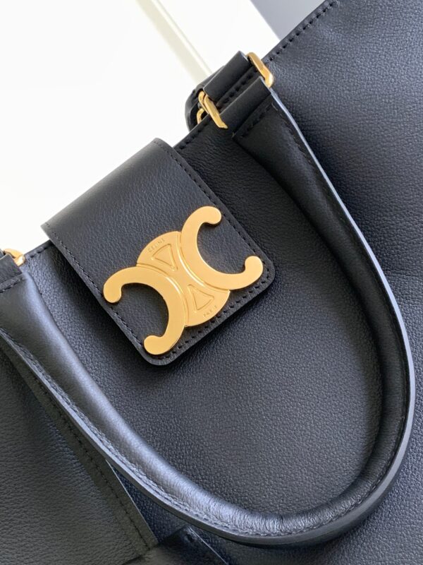 CELINE MEDIUM APPOLINE BAG IN SUPPLE CALFSKIN