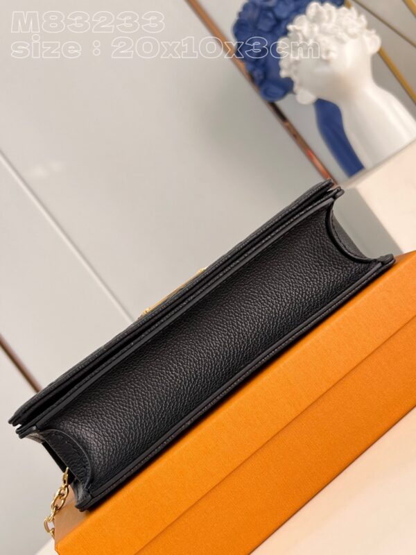 Louis Vuitton Wallet On Chain Lily