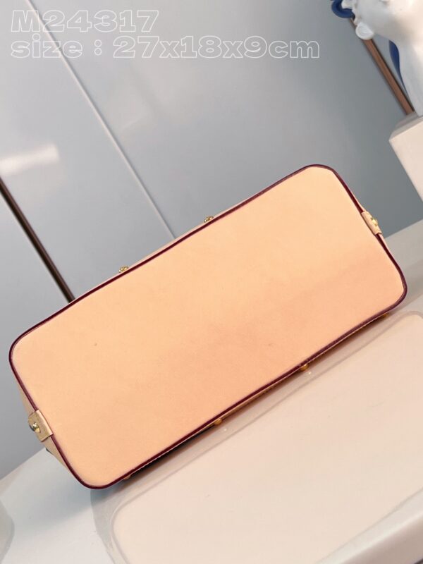 Louis Vuitton Pochette Cosmétique GM